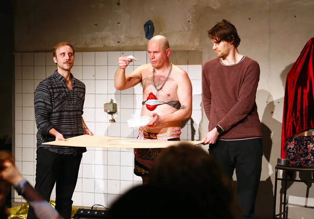 Photo of Piotr and audience members during the Show Furioso - Man looking for trouble