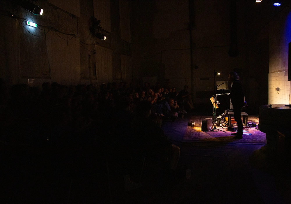 Audience at the show Turgutz - Briefe in A-Moll